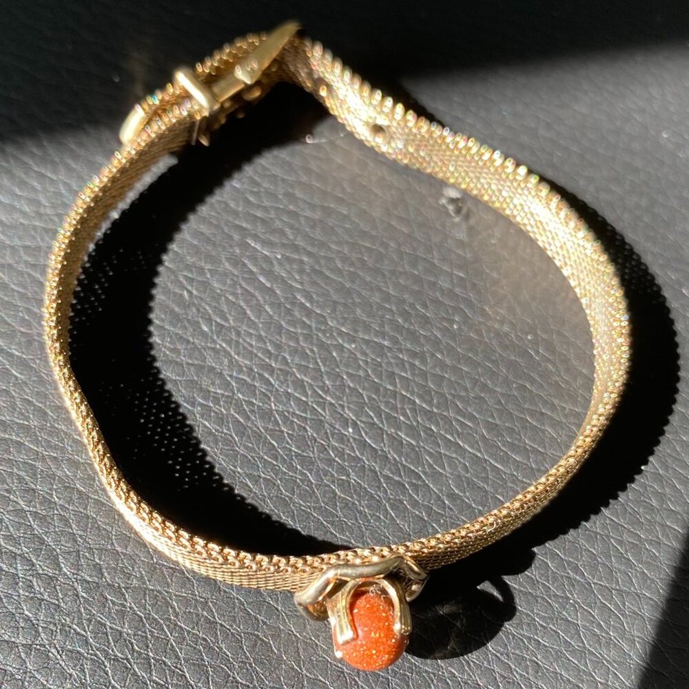 Vintage belt buckle design mesh Bracelet with gold sandstone bead